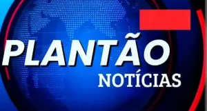 Maringá 98 FM — A Prefeitura da cidade de Pombal, no Sertão, divulgou uma nota oficial nesta segunda-feira (16) informando sobre o aumento de casos de gastroenterite registrados no município desde a noite do último domingo (15). De acordo com a Secretaria Municipal de Saúde, dezenas de pessoas procuraram atendimento médico apresentando sintomas como fortes dores abdominais, vômitos, náuseas e mal-estar geral. Segundo dados repassados pela Vigilância Sanitária Municipal, foram atendidos 84 pacientes nas principais unidades de saúde da cidade. Desses, 33 deram entrada na UPA e outros 51 no Hospital Regional de Pombal. Após análise dos relatórios médicos, surgiram fortes indícios de que […]