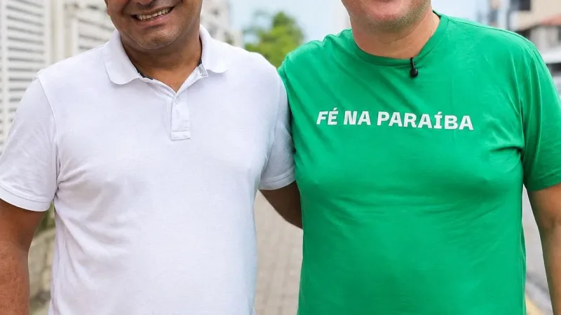 Maringá 98 FM — A pré-candidatura do senador Efraim Filho ao Governo da Paraíba nas eleições de 2026 ganhou mais um reforço nesta quarta-feira (29). O prefeito de São José de Caiana, Manoel Moleque (PL), anunciou oficialmente apoio ao projeto político de Efraim, consolidando mais uma adesão, vinda do interior do estado, ao time do Foguete. Entusiasmado com o anúncio, Efraim tem ampliado sua base de apoios políticos no estado, consolidando seu nome na disputa rumo ao Palácio da Redenção e fortalecendo sua articulação junto as lideranças municipais. “A gente comemora mais esse apoio com o sentimento municipalista que domina a nossa trajetória. Eu [&hellip;]