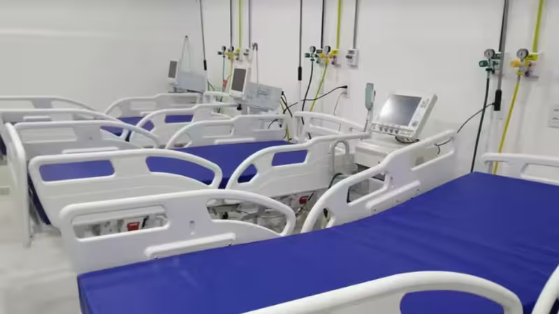 Maringá 98 FM — A Paraíba entrou na sexta semana seguida de crescimento nos casos de Síndrome Respiratória Aguda Grave (SRAG) em crianças menores de 2 anos, segundo o novo Boletim InfoGripe, da Fiocruz, divulgado nesta quinta-feira (16). Além do avanço no estado, a capital João Pessoa passou a integrar a lista das capitais brasileiras com incidência em nível de alerta além de tendência de crescimento no mesmo período analisado. O monitoramento da Fiocruz considera registros entre os dias 5 e 11 de abril, e acompanha a circulação de vírus respiratórios que podem provocar internações. Entre os vírus monitorados estão influenza, Covid-19, rinovírus e VSR. Além [&hellip;]