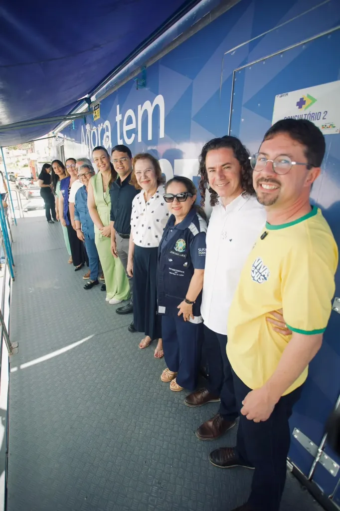 Maringá 98 FM — As carretas do programa “Agora tem Especialistas” chegaram nessa segunda-feira (29) às cidades de Guarabira e Santa Rita. A ação, do Governo Federal através do Ministério da Saúde, é fruto de uma articulação do Senador Veneziano Vital do Rêgo (MDB-PB). Nos próximos 30 dias a carreta de Guarabira atenderá no centro da cidade; e em Santa Rita, na Praça de Eventos. Segundo Veneziano, o programa “Agora tem Especialistas” tem levado saúde de qualidade a várias cidades paraibanas, zerando as filas de consultas, exames e procedimentos diversos por onde passa. “Eu sempre registro a relevância deste programa e os benefícios que ele […]
