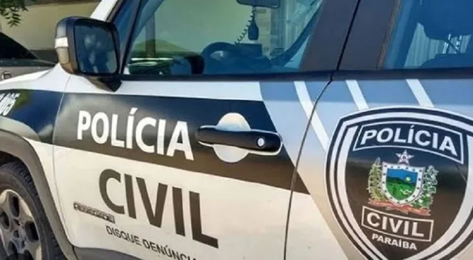 Maringá 98 FM — Um homem suspeito de praticar atos obscenos contra duas crianças, de 11 e 12 anos, enquanto  elas caminhavam para a escola foi preso nesta quinta-feira (23), em Campina Grande, durante uma ação da Polícia Civil com apoio da Polícia Civil de Pernambuco. Segundo a Polícia Civil da Paraíba, depois da repercussão do caso nas redes sociais, equipes da Delegacia Especializada de Repressão aos Crimes Contra a Infância e a Juventude (DRCCIJ) iniciaram as investigações para identificar o suspeito. Com o auxílio de imagens de câmeras de segurança e do Centro Integrado de Comando e Controle (CICC), a Polícia Civil conseguiu identificar [&hellip;]