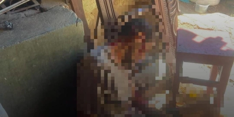 Maringá 98 FM — Um homem foi encontrado morto por volta das 12h dessa segunda-feira (13), na cidade de Coremas, no Sertão da Paraíba. A vítima foi encontrada já sem vida e com um ferimento que indica ter sido provocado por um disparo de arma de fogo. A área onde o corpo foi localizado foi isolada para a realização da perícia. Até o momento, nenhum suspeito foi preso. O caso será investigado pela Polícia Civil, que deverá apurar as circunstâncias do crime e a autoria do homicídio. &nbsp; &nbsp; Fonte: Diamante Online