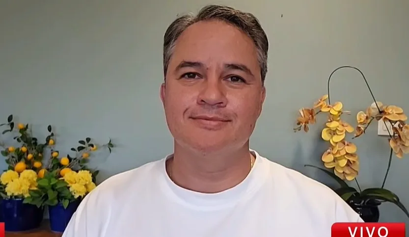 Maringá 98 FM — O senador Efraim Filho (PL-PB) disse, nesta segunda-feira (26), vê fundamento nas declarações do senador Flávio Bolsonaro (PL-SP) que contestou o resultado do segundo das eleições presidenciais depois da prorrogação por duas horas do horário de votação,  pelo ministro do STF, Cristiano Zanin. Em entrevista à CNN Brasil, Efraim defendeu o ingresso no  Tribunal Superior Eleitoral (TSE) com uma Ação de Investigação Judicial Eleitor (AIJE) pedindo a suspensão do pleito. Para o presidente estadual do PL, a AIJE no TSE seria “a medida correta para se aprofundar na investigação”. “A AIJE tem um propósito de se aprofundar nas investigações, colher provas, [&hellip;]